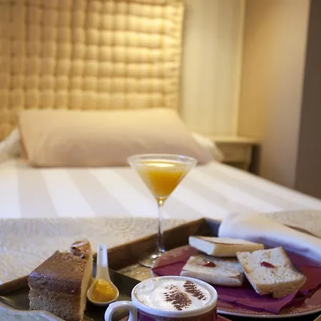 Hotel Rural El Yantar De Gredos 3*